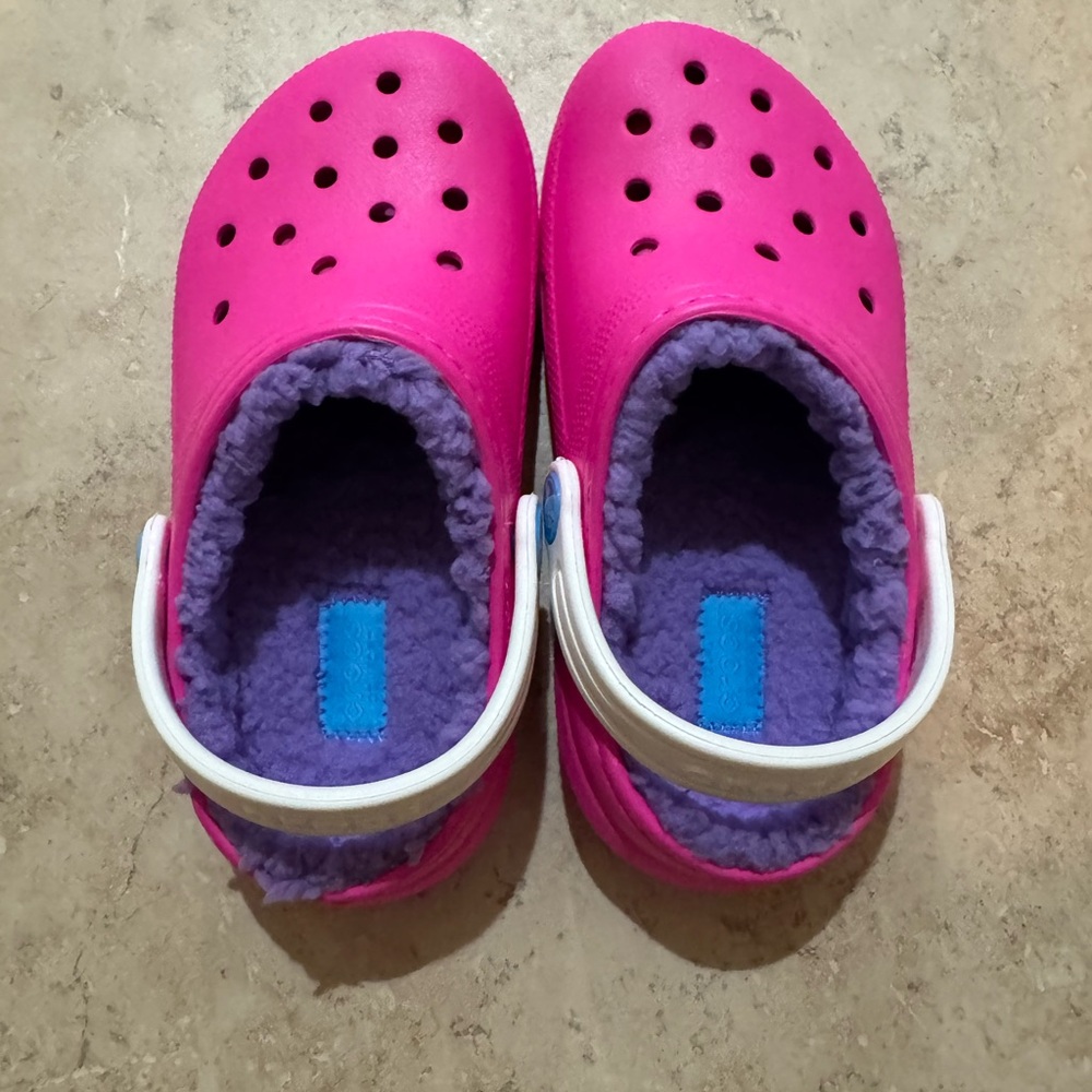 CROCS Kids Fuchsia Slippers with Lavender Lining